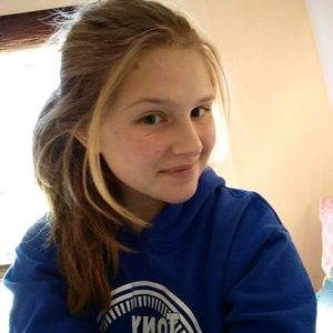 Meet your Posher, Jillian